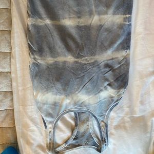 Lululemon dyed tank